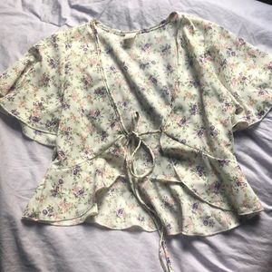 Floral rap top